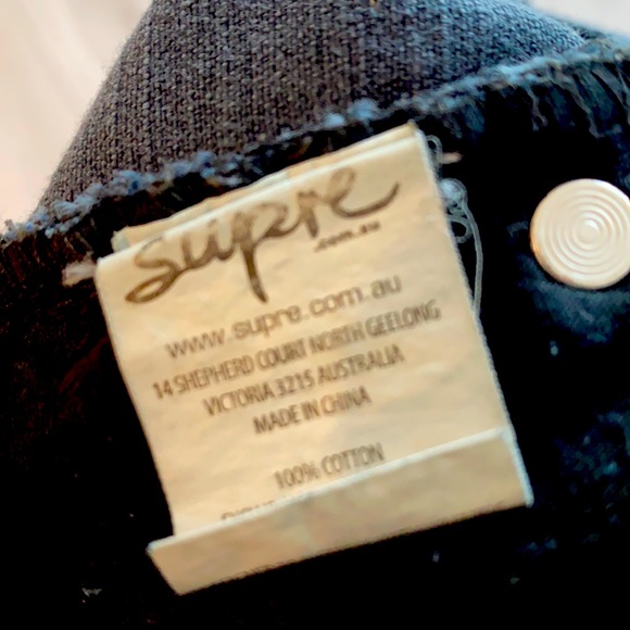 Supre Australia Denim Shorts - Picture 3 of 4